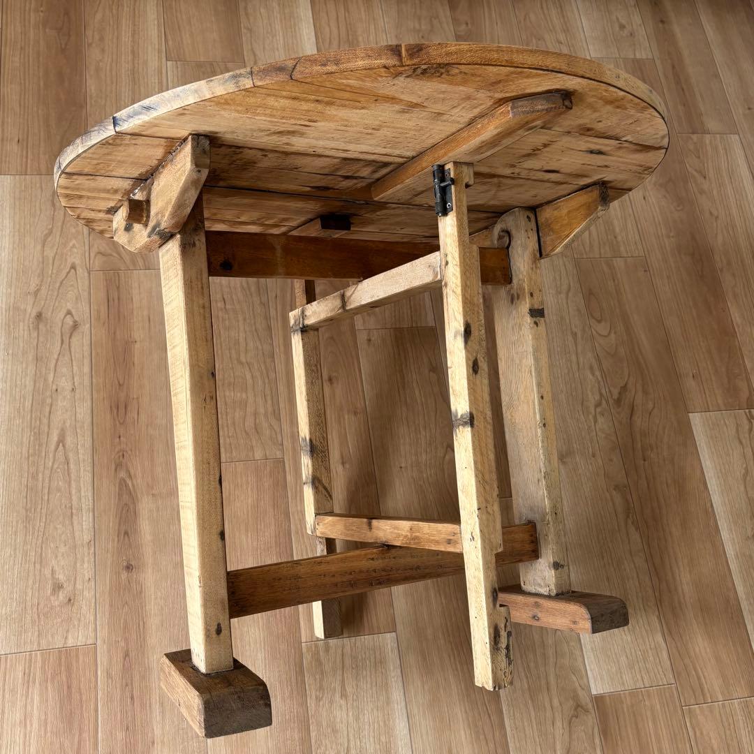 アンティークテーブル　折りたたみ　丸テーブル　サイドテーブル