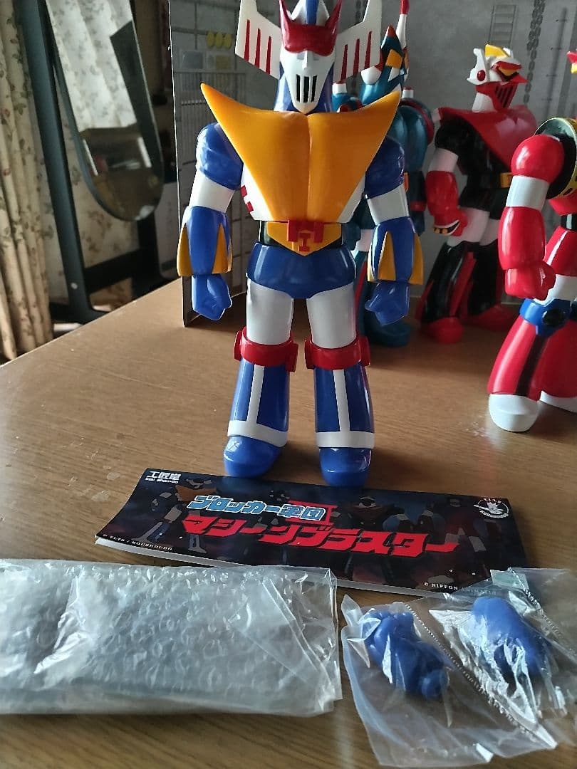 超レア！メディコム　ソフビ　ブロッカー軍団IVマシーンブラスター４体セット