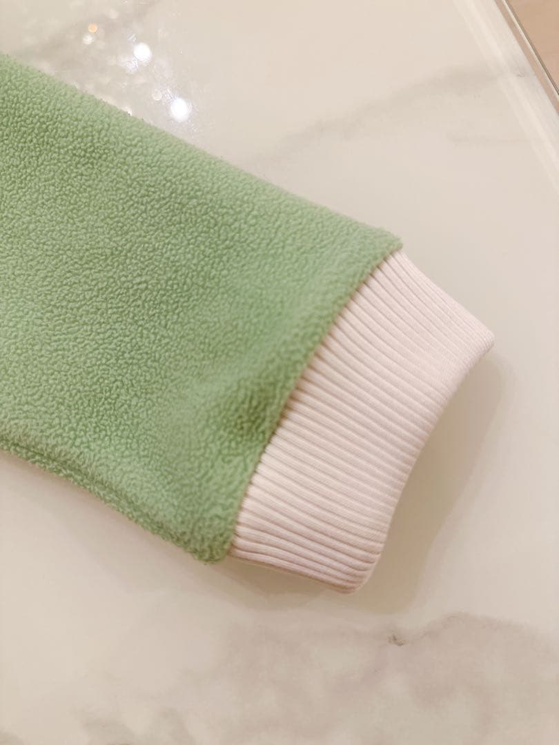 モンクレール　MONCLER ミントグリーン　トレーナー3A100cm タグ付き