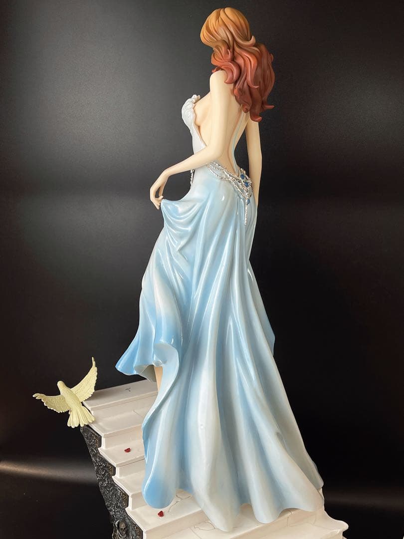 ルパン三世 峰不二子　フィギュア、ドレス、1/4、BIGサイズ