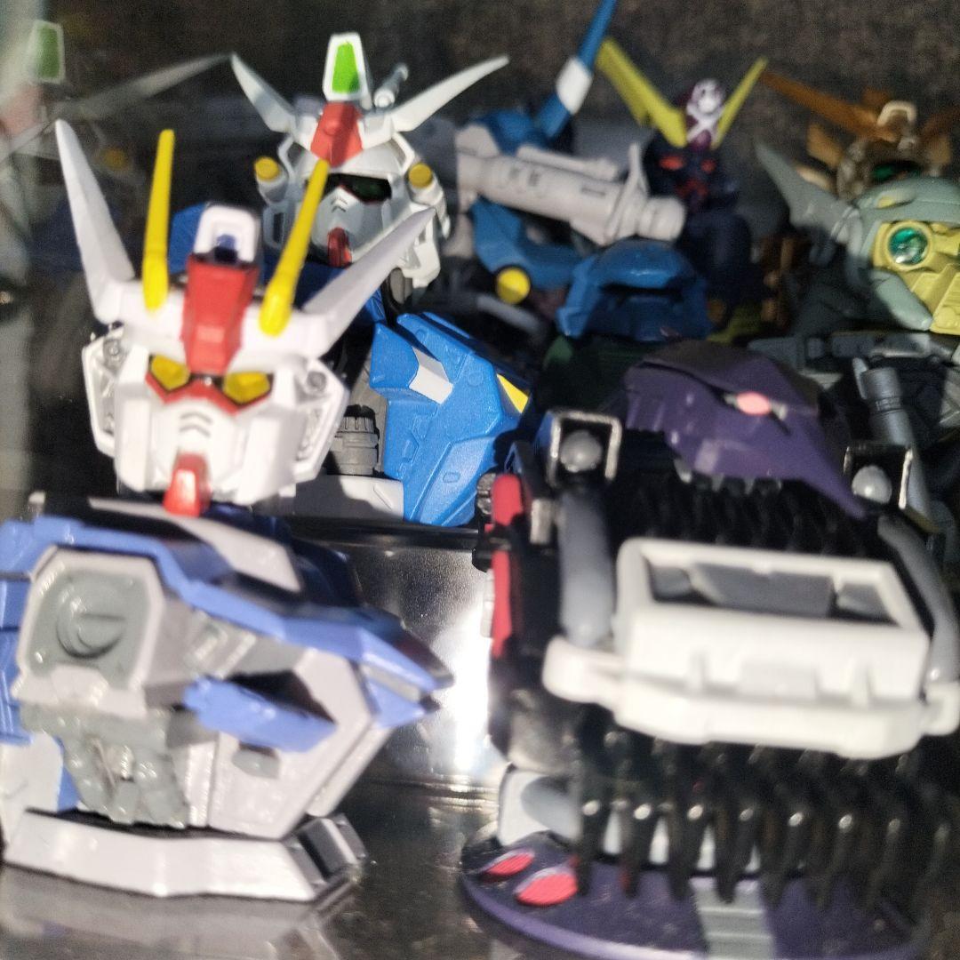 ガンダムヘッドフィギュアセット クリアケース付き