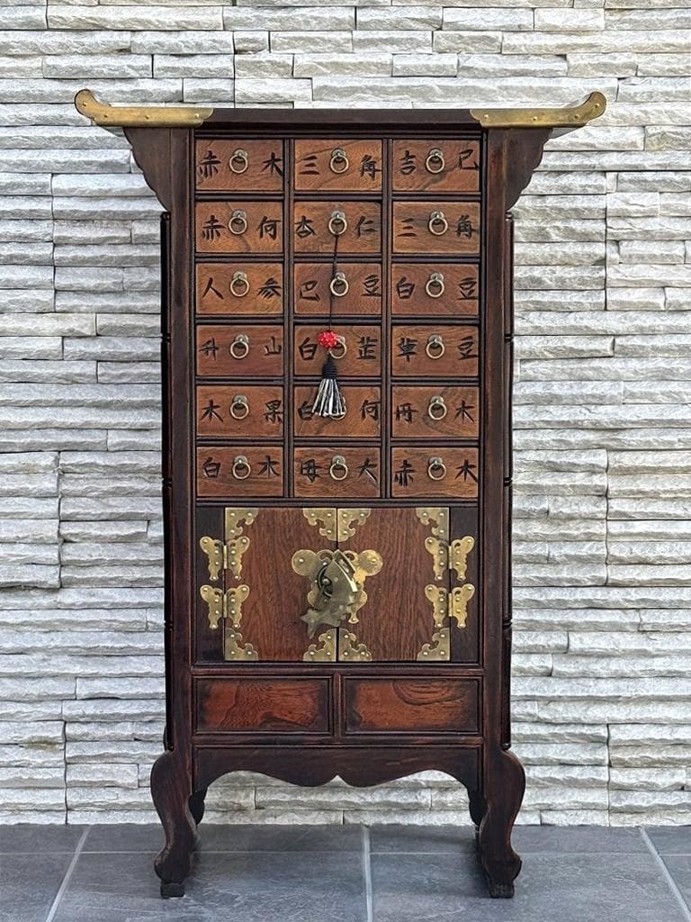 売約済み　李朝　薬箪笥　時代箪笥　引き出し１８杯