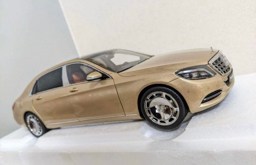 オートアート メルセデスベンツ　マイバッハ　絶版品　ミニカー