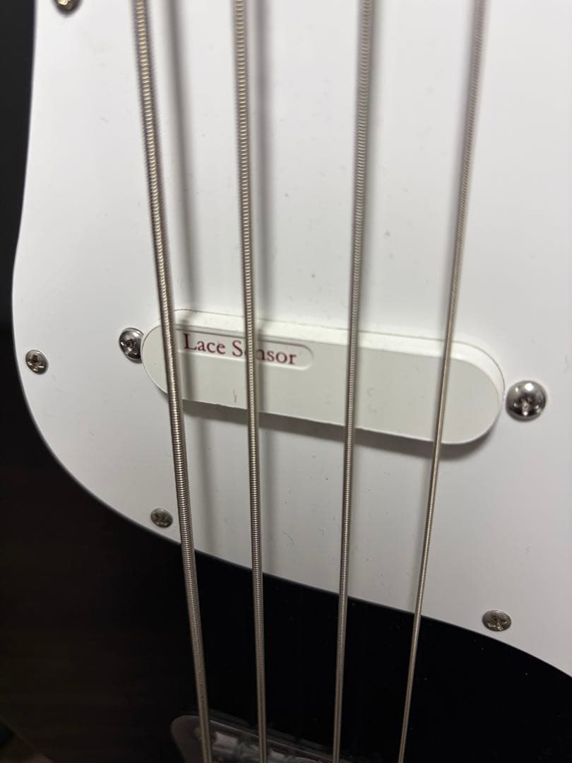 与*）様 【中古改造品】Squier by Fender Bronco™ Bas