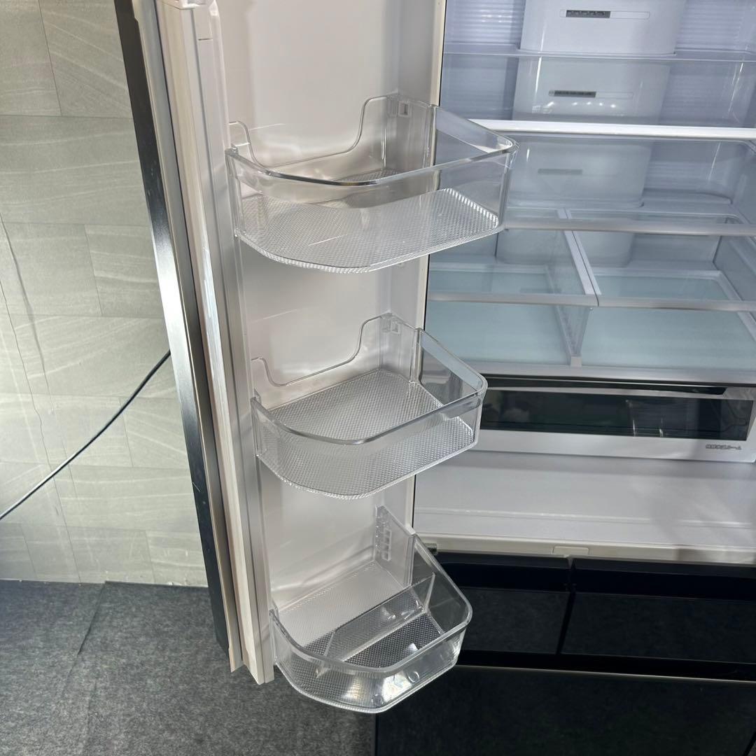 HITACHI 600L 大型冷蔵庫 6ドア ミラーパネル 2021 d4482