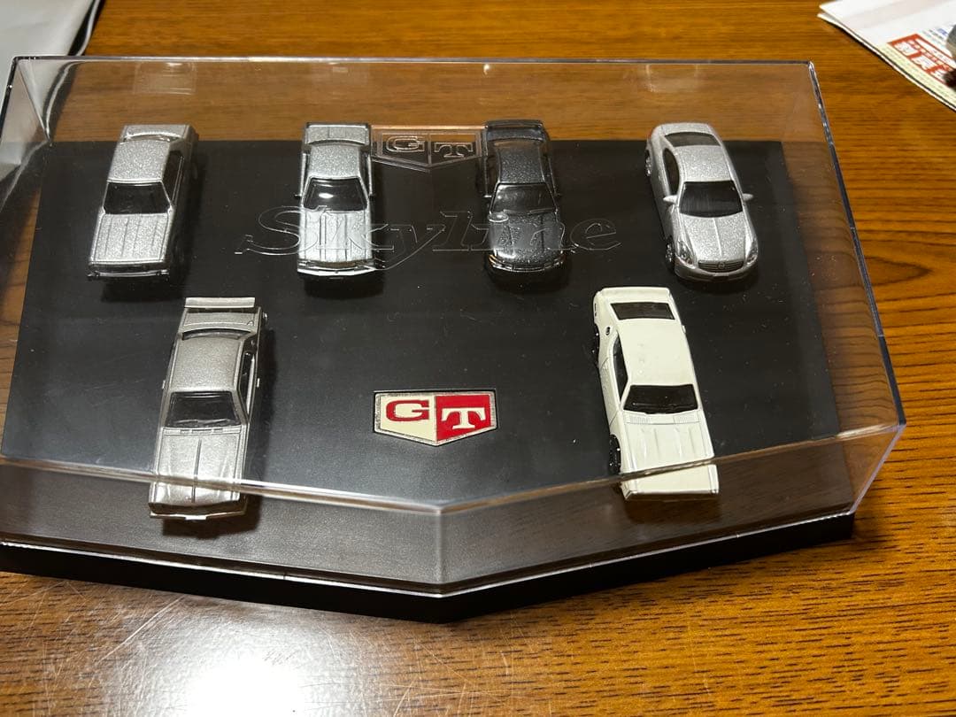 スカイラインGT-Rミニカー 6台セット 透明ケース付き