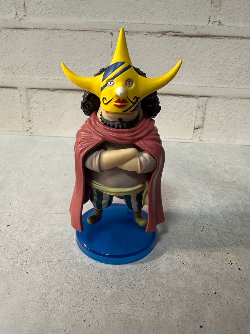 ワンピース　ワーコレ　偽麦わらの一味