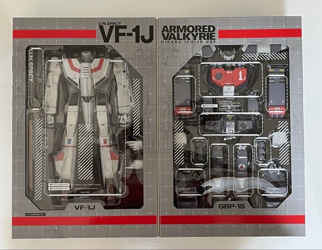 【新品未開封】VF-1J アーマードバルキリー（一条輝機）【超合金】