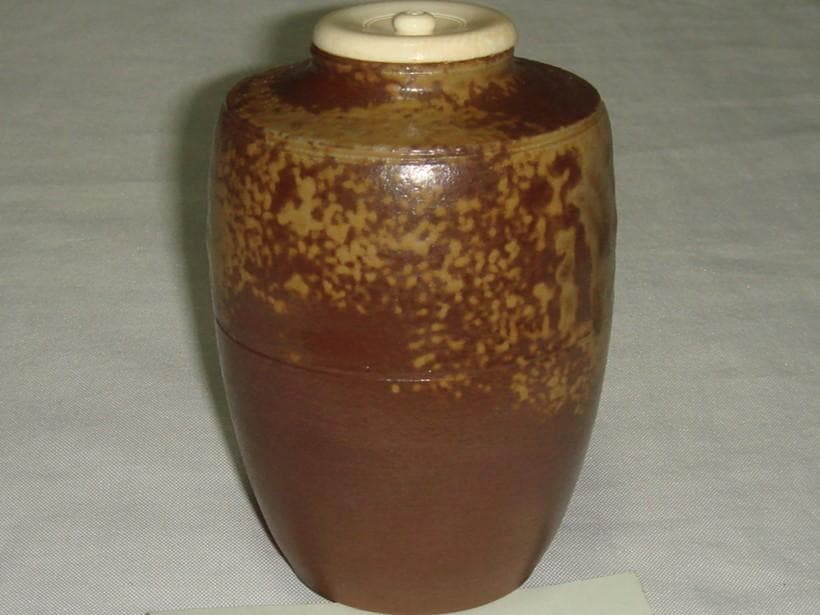 茶道具　備前焼　陶峰作　備前胡麻焼肩衝茶入　海松浪裂仕覆付　美品！！