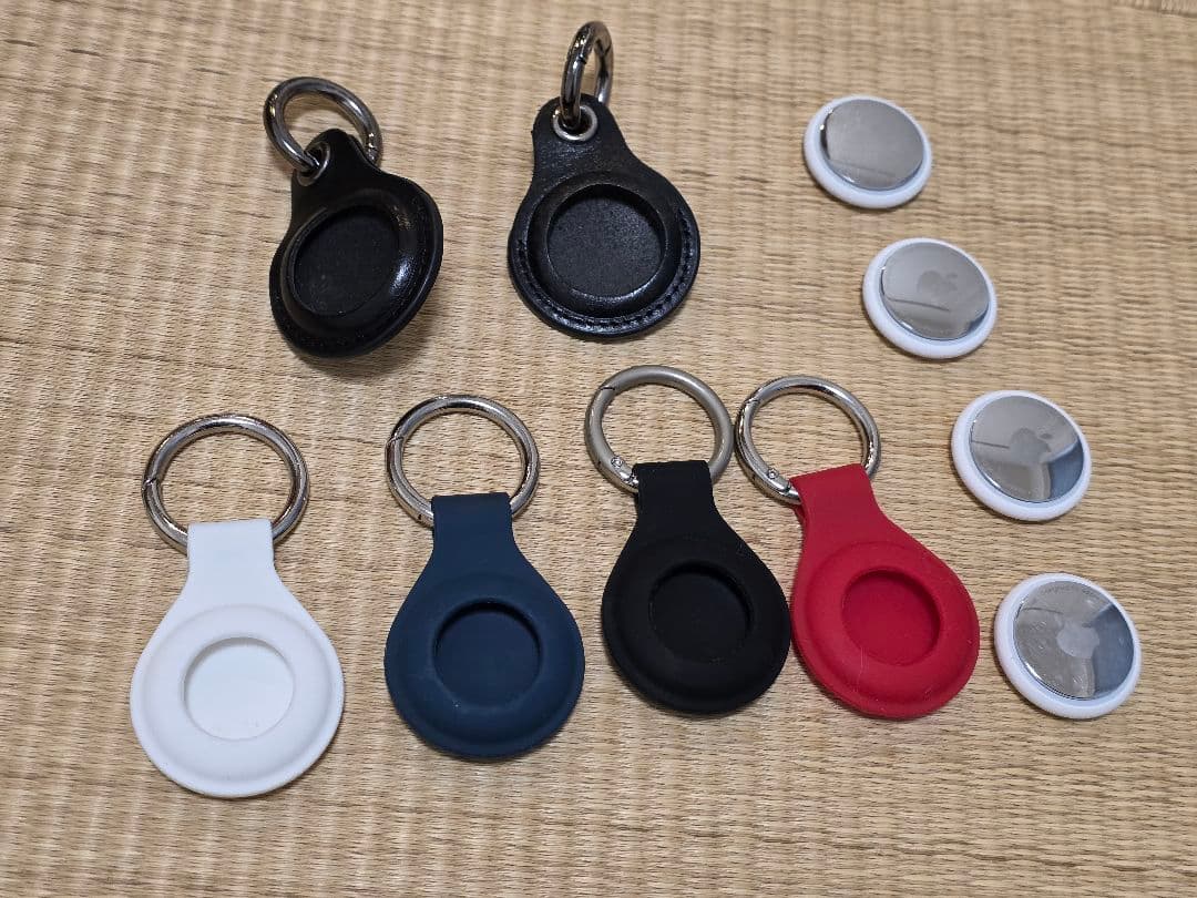 Apple AirTag 4 pack（使用感、傷多数あり）4個セット