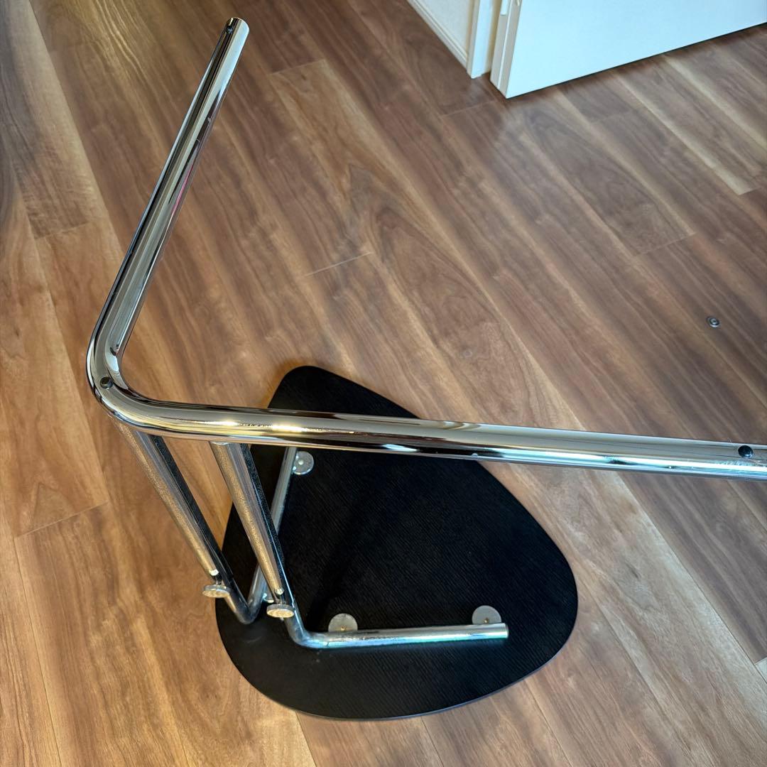 アクタス　サイドテーブル