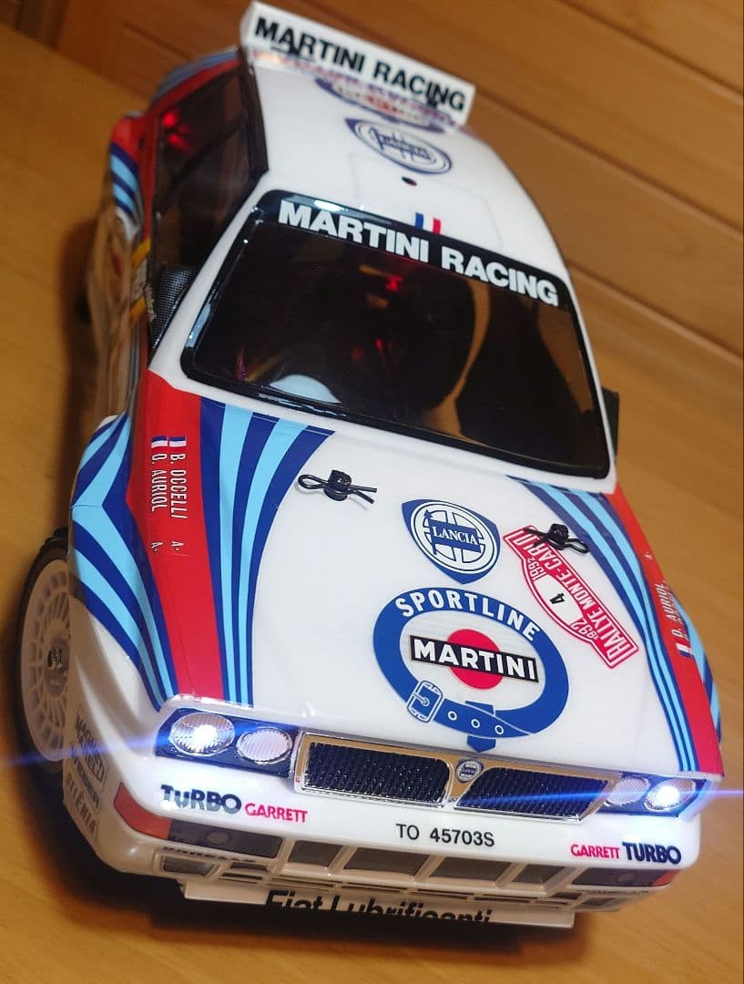 田宮RCランチアデルタインテグラーレLEDライト付＆プロポバッテリ…完成品セット