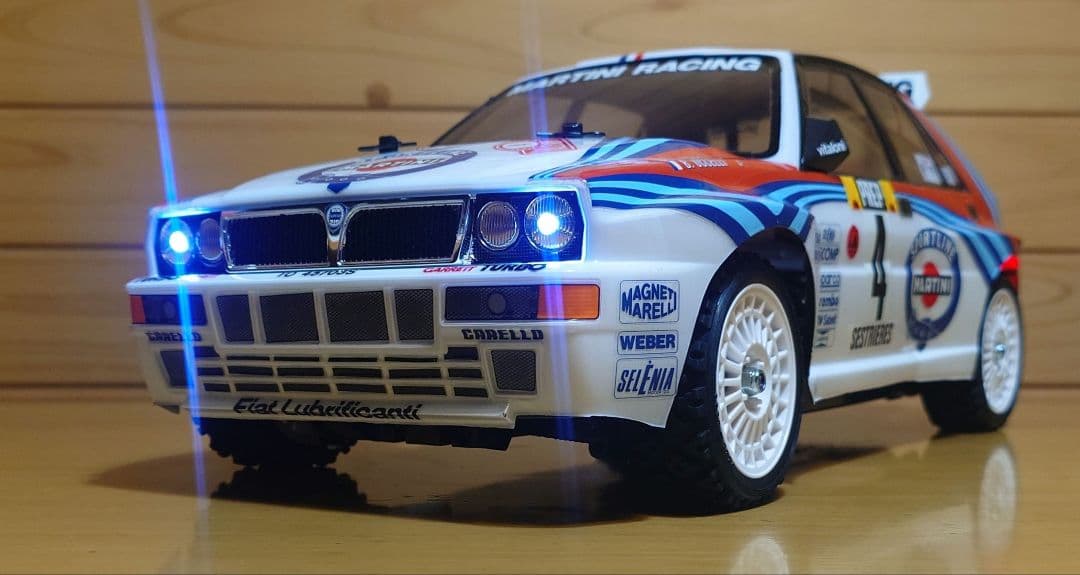 田宮RCランチアデルタインテグラーレLEDライト付＆プロポバッテリ…完成品セット