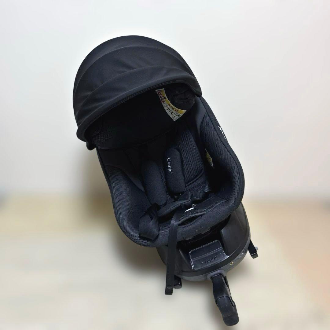 Combi コンビ クルムーヴコンパクトR129 エッグショックJS ブラック