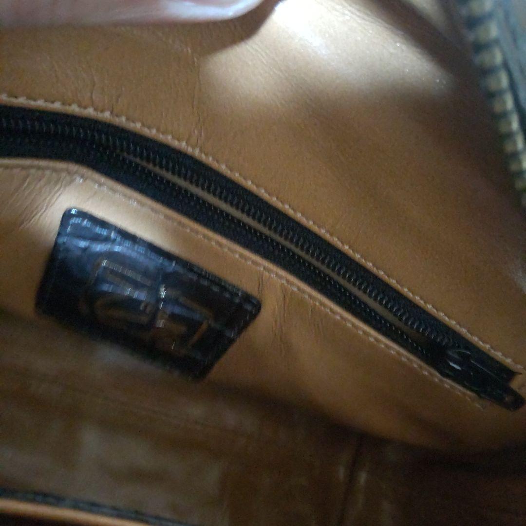 早いもの勝ち池田工芸、黒 クロコダイル ショルダーバッグ