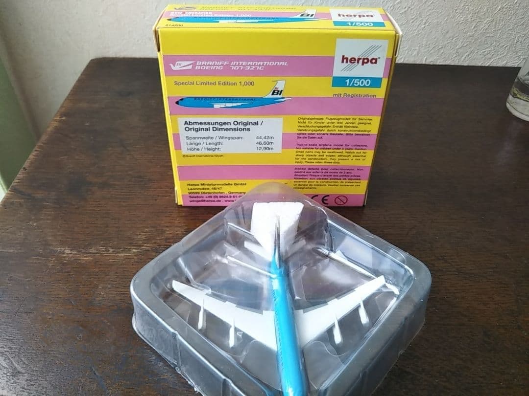 ブラニフ航空　ヘルパ アレキサンダー・ジラルド　エミリオ・プッチ　アリタリア