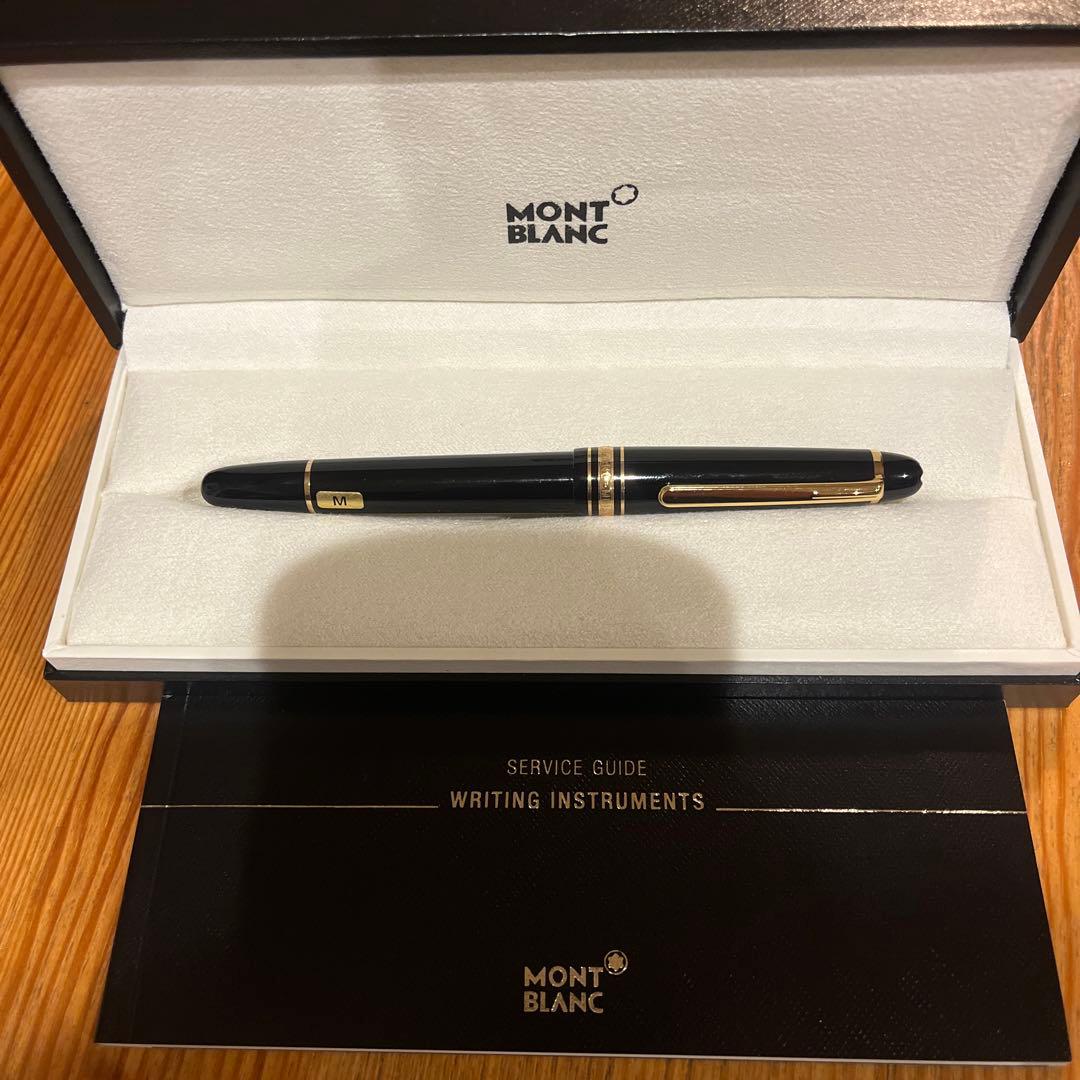 未使用　MONT BLANC ブラック 万年筆 Mサイズ