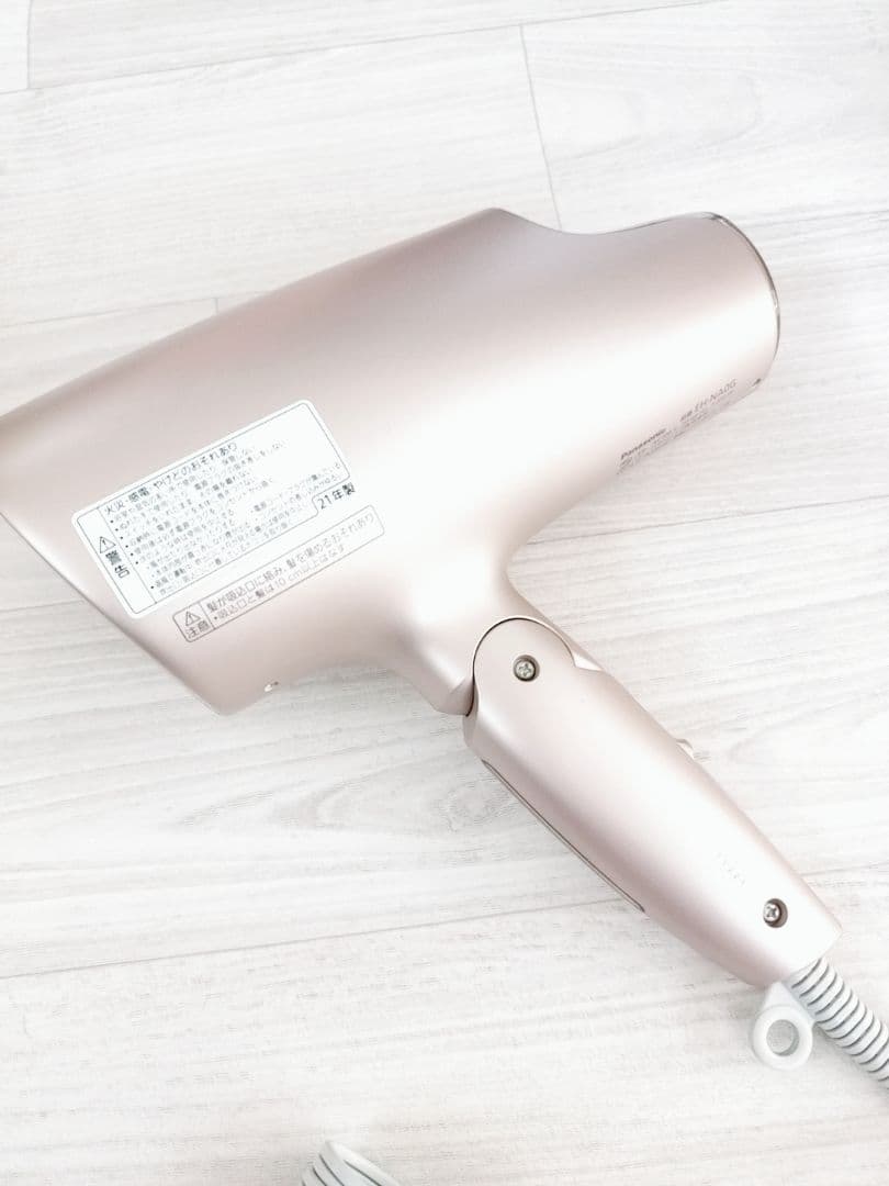ほぼ未使用☺️ノズル付き パナソニック ナノケア ドライヤー　EH-NA0G