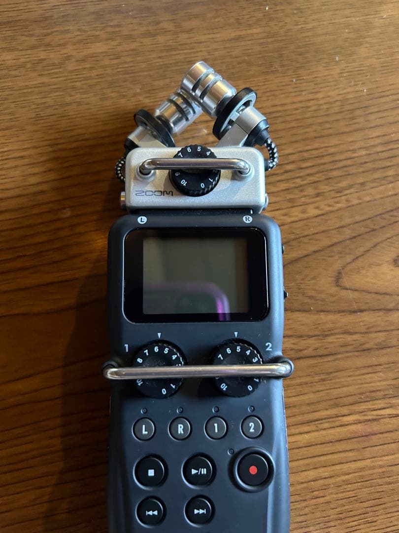 ZOOM H5 ハンディレコーダー　ケース、ウィンドスクリーンなど付属品付き