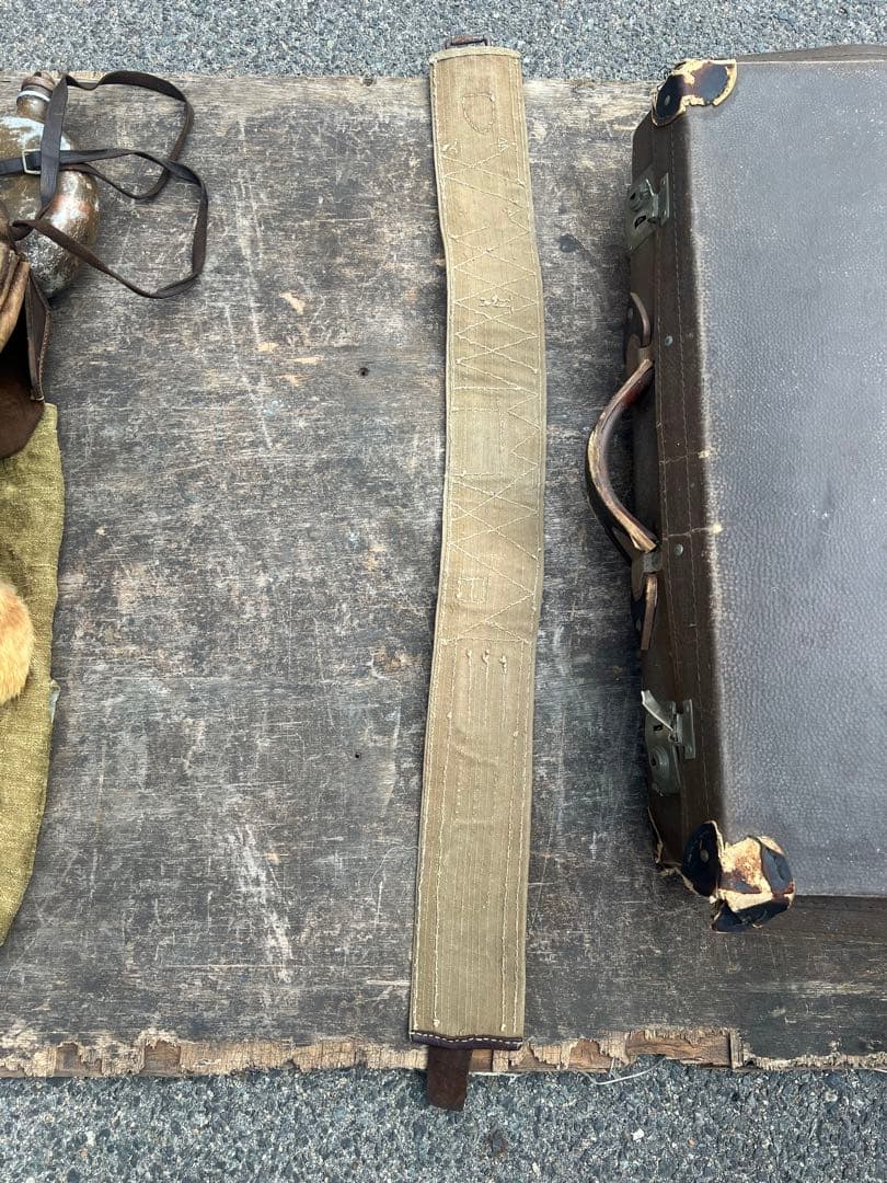 【O-1311】軍物 軍隊 戦争 ミリタリー フライトキャップ リュック 水筒