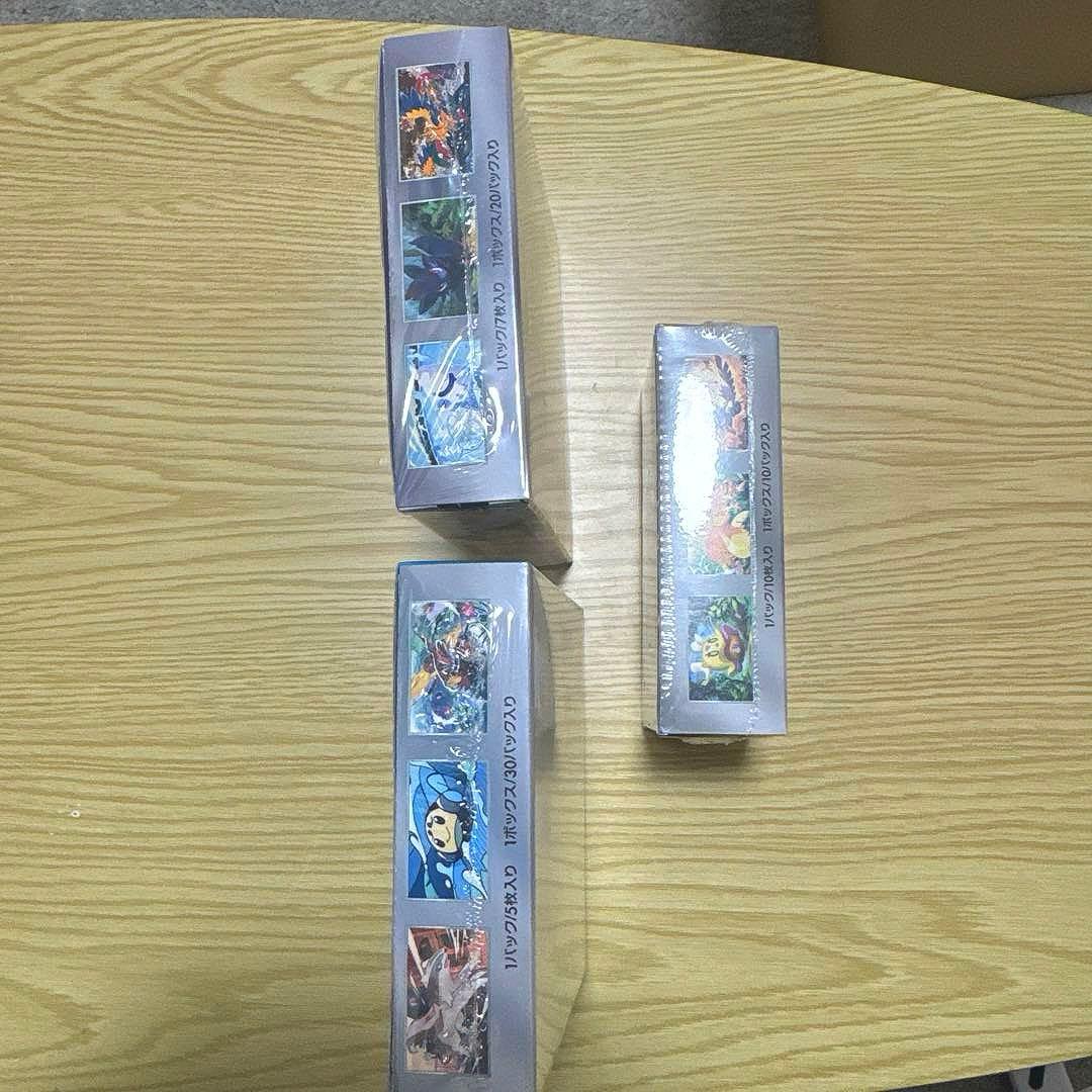 ポケカ　ボックス　まとめ売り　シュリンク付き　黒煙　ホワイトフレア　シャイトレ