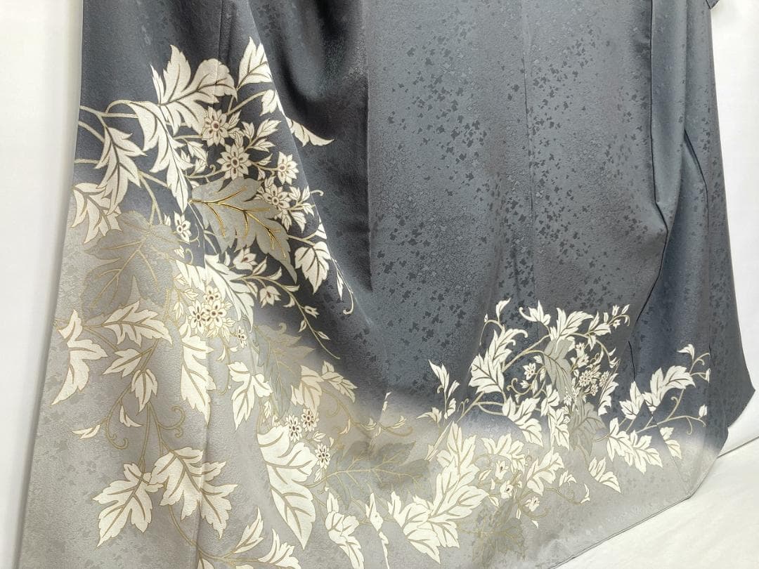 京友禅 金駒刺繍 トールサイズ 金彩 唐花 訪問着 袷 黒 グレー 白 1387