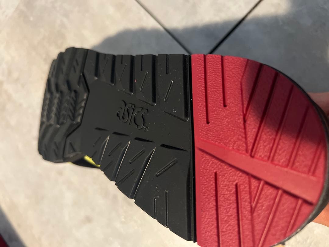 ★完売品　ヴィッセル神戸 asics コラボシューズ 26.5cm 新品未使用