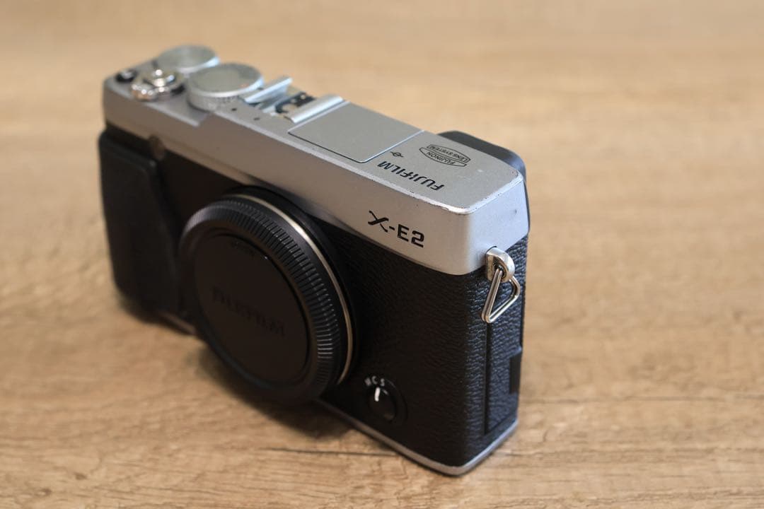 FUJIFILM X-E2 ボディ ミラーレスカメラ