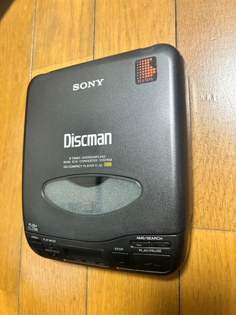 SONY Discman D-33 ポータブルCDプレーヤー　未使用に近い