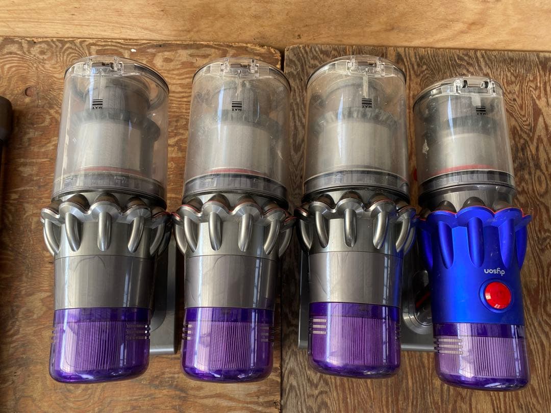 Dyson掃除機 本体/ノズル/ヘッド【ジャンク品】