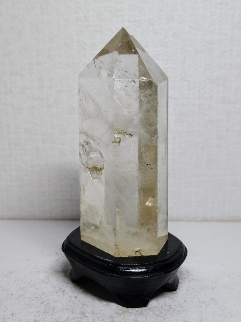 水晶 486g クォーツ 原石 鑑賞石 自然石 誕生石 宝石 鉱物 鉱石 水石