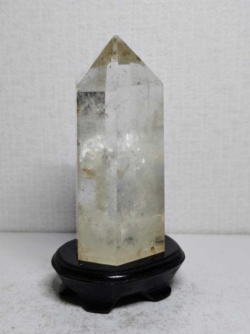 水晶 486g クォーツ 原石 鑑賞石 自然石 誕生石 宝石 鉱物 鉱石 水石