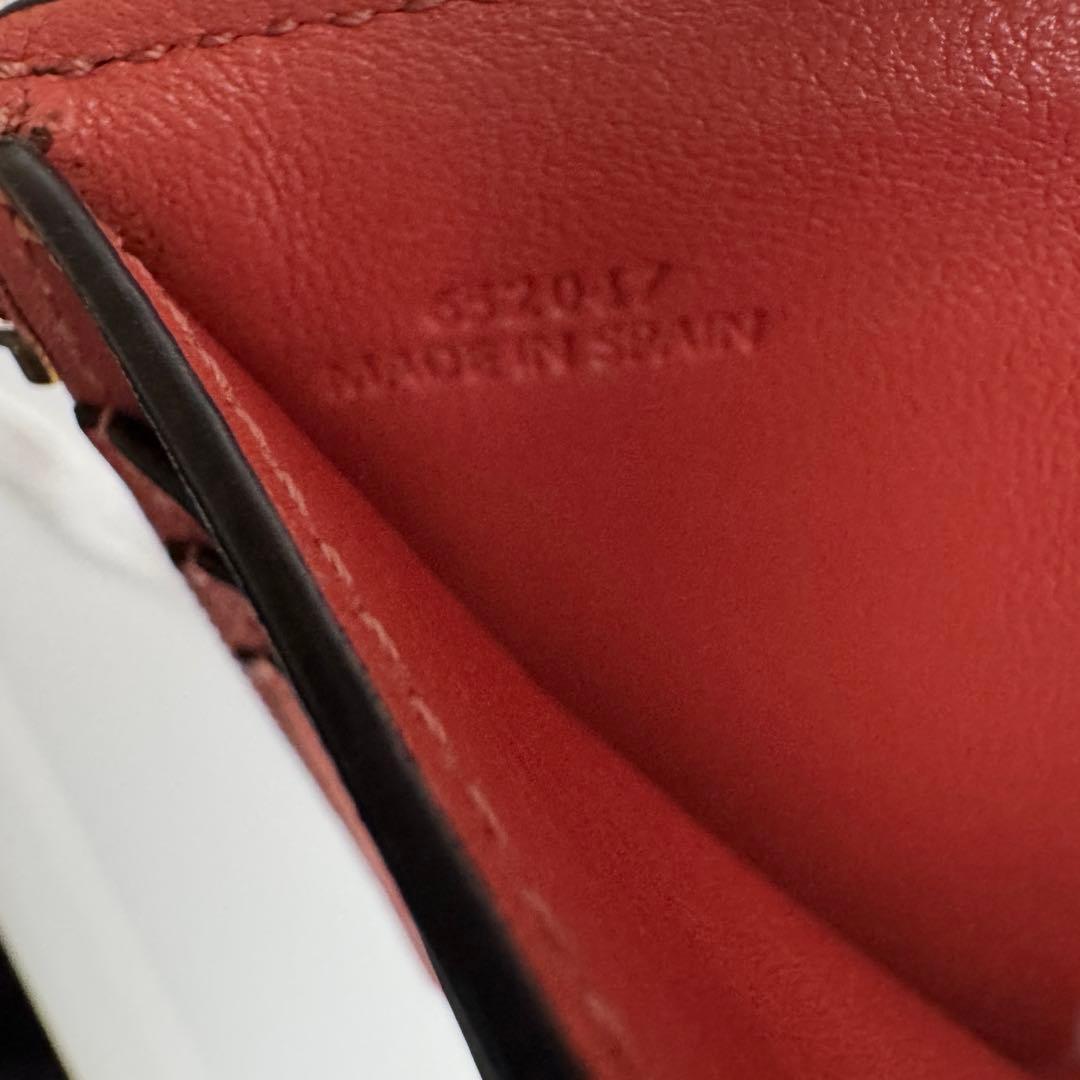 【限定価格】 LOEWE ロエベ 3つ折り財布