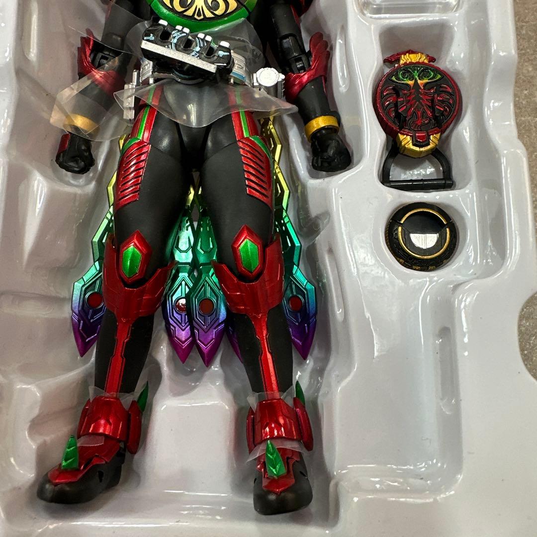 専用SH.Figuarts 真骨彫 仮面ライダーオーズ タジャドル