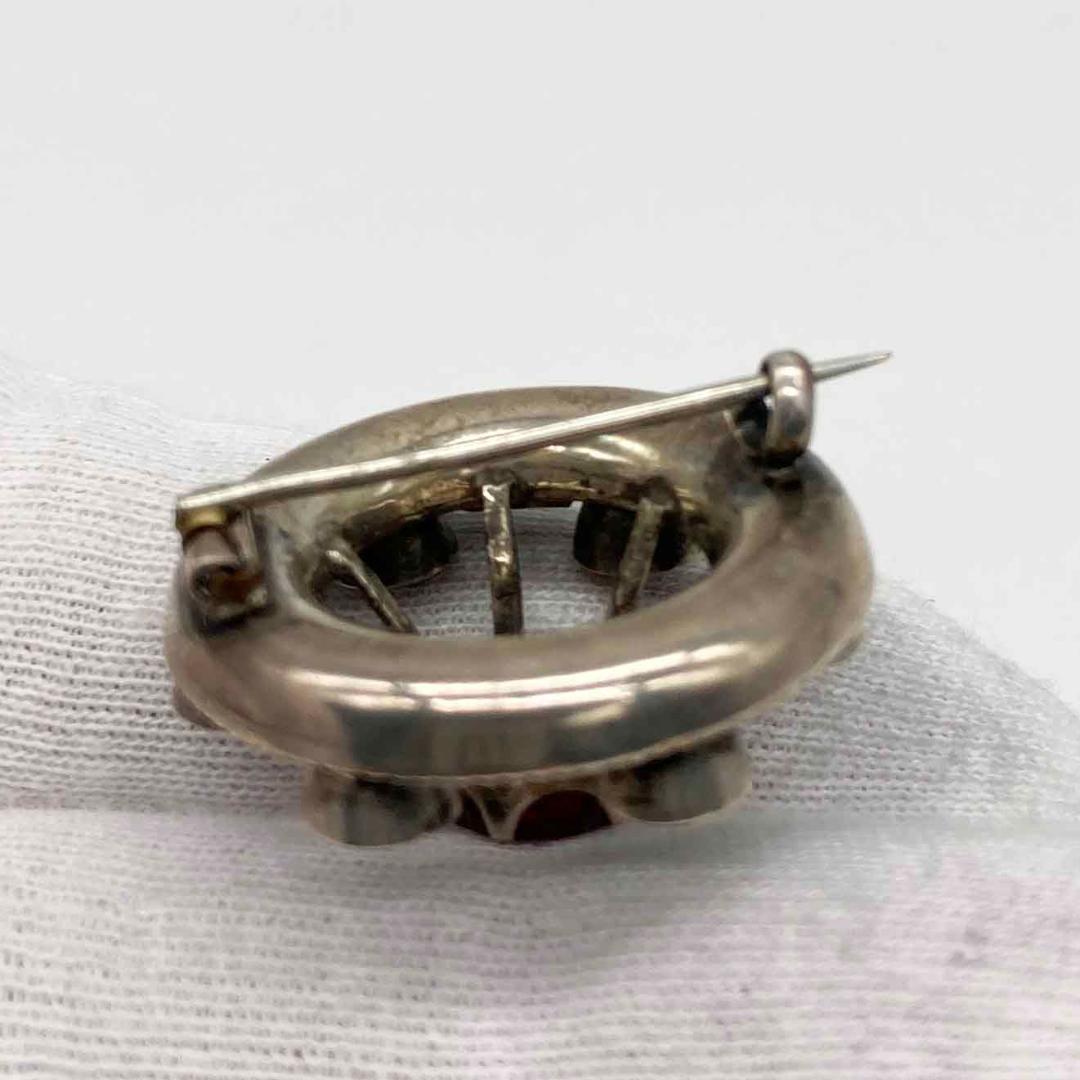 メノウとシルバーのブローチ　英国 スコットランド　s0064