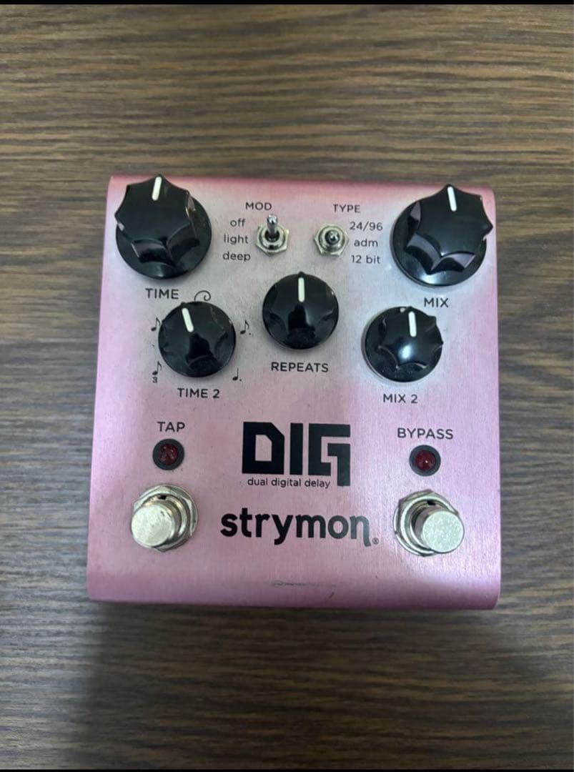 strymon DIG ピンク ギターエフェクター