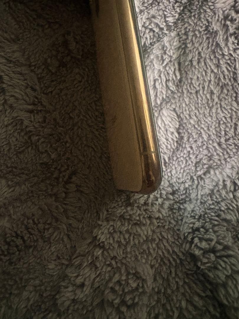 iPhone Xs 256GB ゴールド