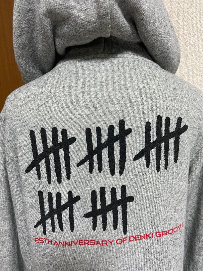 電気グルーヴ 25周年 糞塗祭　ジップアップパーカー　Mサイズ　グレー