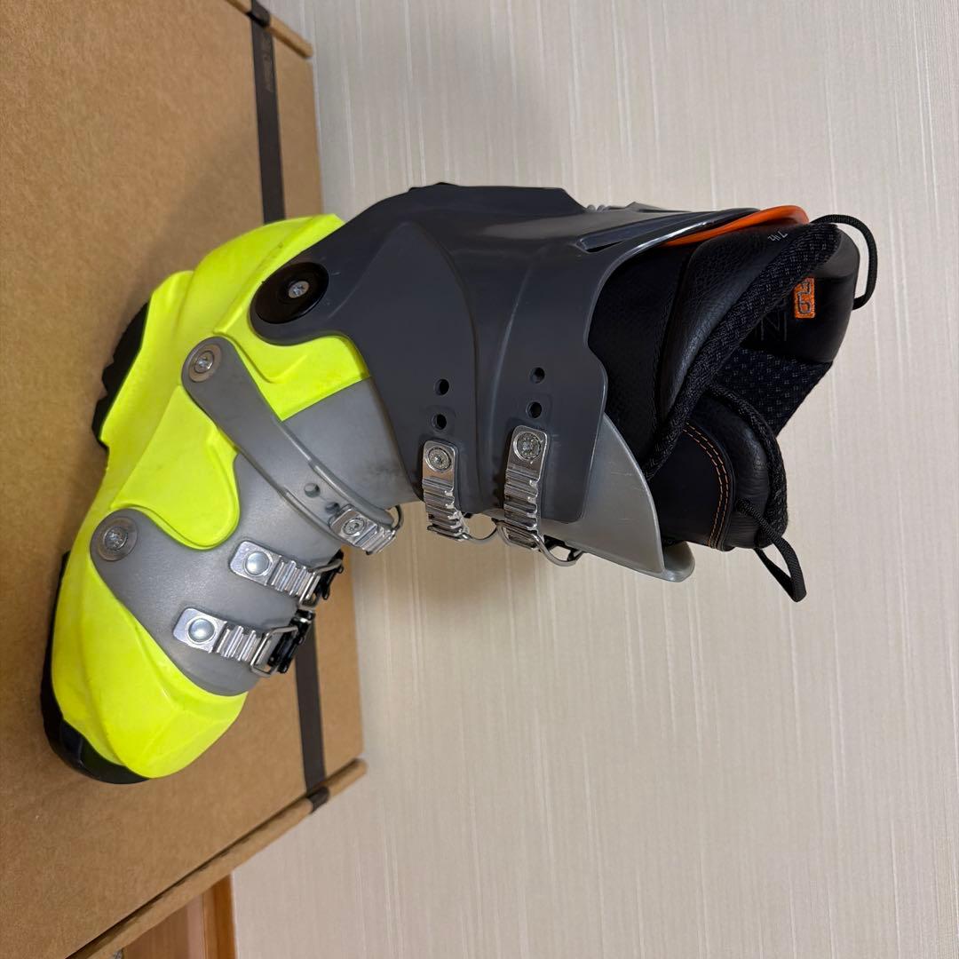 UPZ スノーボードブーツ RCR