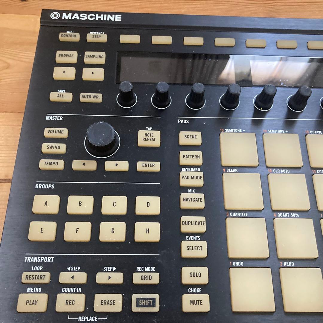 DTM・DAW NATIVE INSTRUMENTS Maschine Mk2 Black