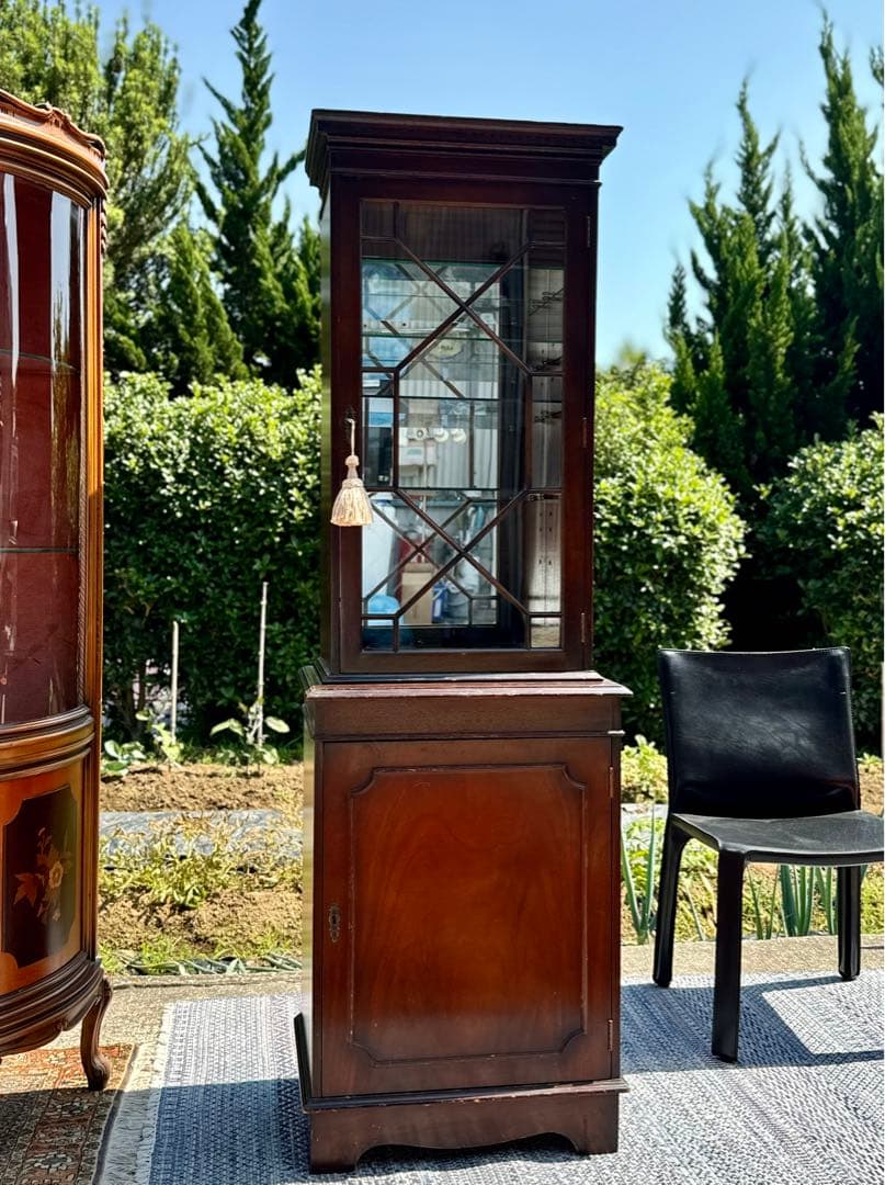 スリム設計 英国製 マホガニー材 キャビネット 幅57㎝ 美品