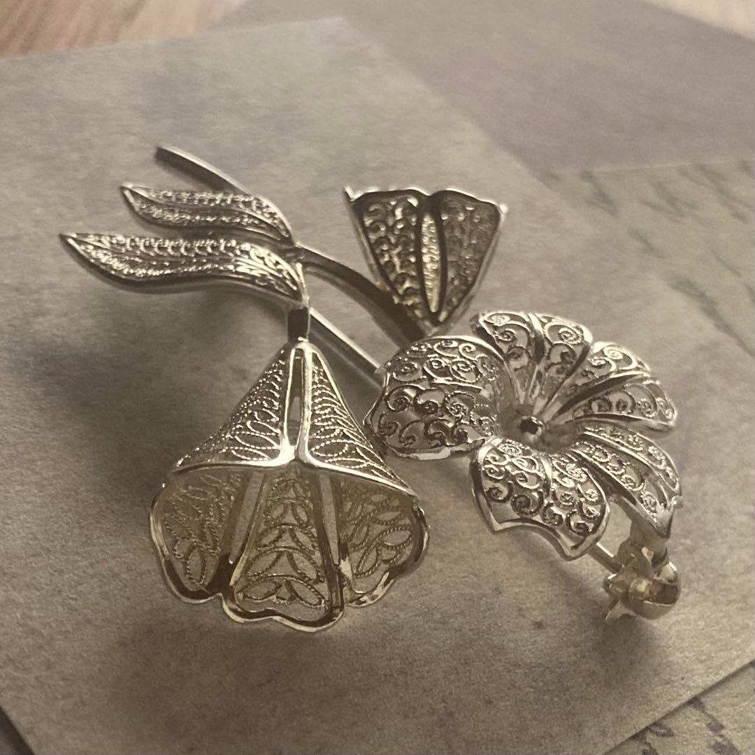 ヴィンテージ＊ブローチ　フィリグリー②　フラワー　シルバー　アンティーク