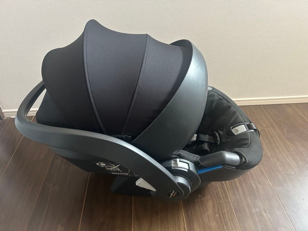 まいです。さん専用　YOYO チャイルドシート