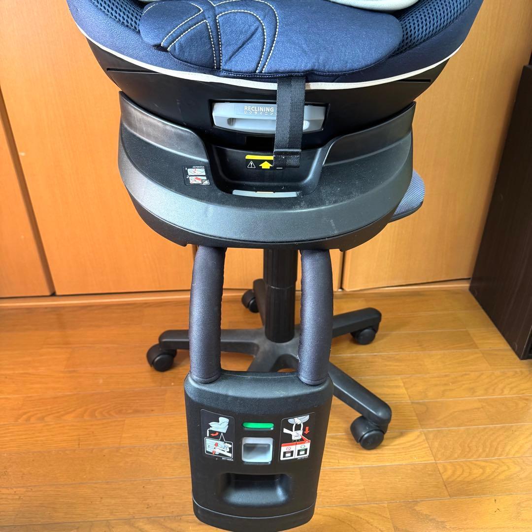 【極美品】エールべべ クルット5i グランス ISOFIX チャイルドシート