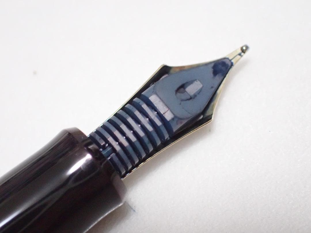 【美品】PILOT パイロット カスタム 845 URUSHI 朱 ペン先18K