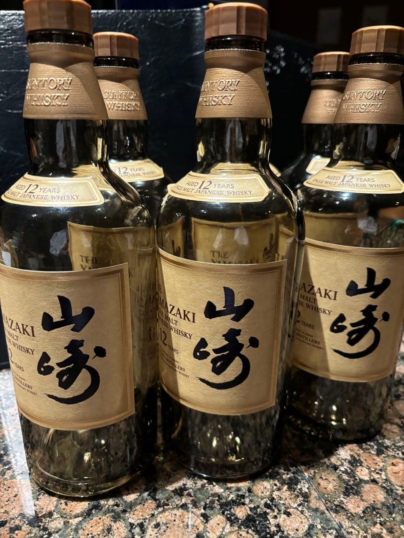 サントリー 山崎 12年700ml 空瓶８本セット