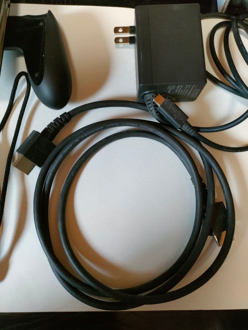 NintendoSwitchネオンブルー/レッド本体 ワイヤレスコントローラー付