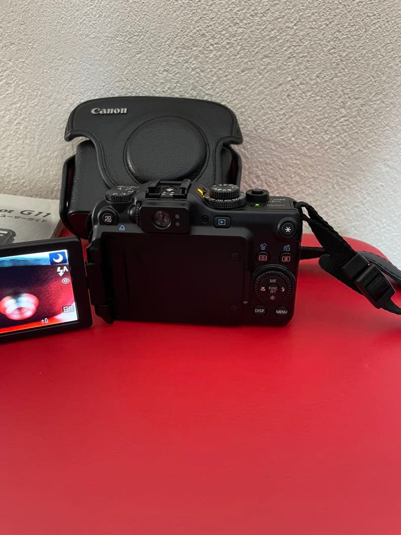 Canon PowerShot G11 本体と付属品
