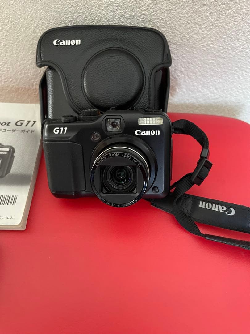 Canon PowerShot G11 本体と付属品