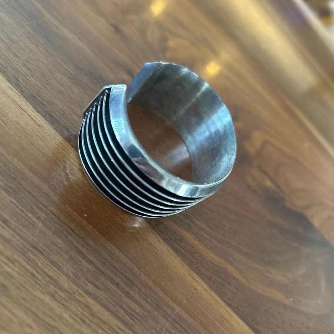 ナバホ族　トムホーク シルバー　バングル